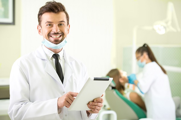 A Guide To Getting A Cleaning From A General Dentist