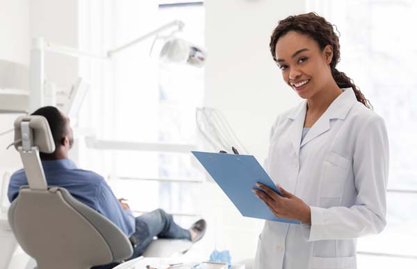 What Types Of Toothbrushes Do General Dentists Recommend For At Home Use?